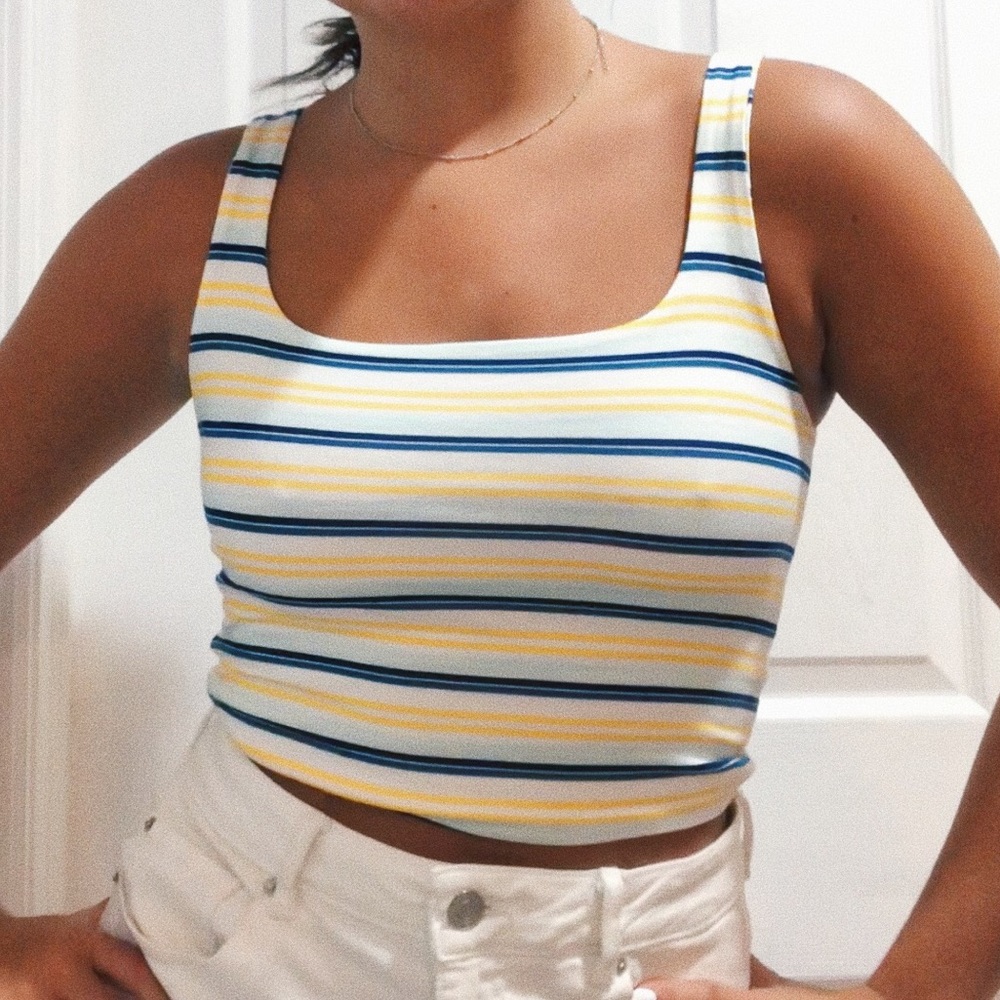 PAC SUN CROP TOP